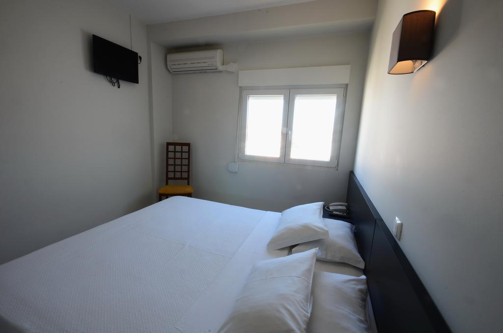 Guest House Boliqueime Bagian luar foto