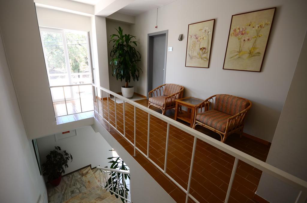Guest House Boliqueime Bagian luar foto