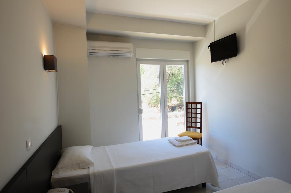 Guest House Boliqueime Bagian luar foto
