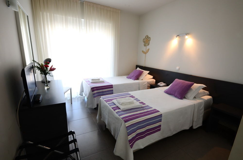 Guest House Boliqueime Bagian luar foto